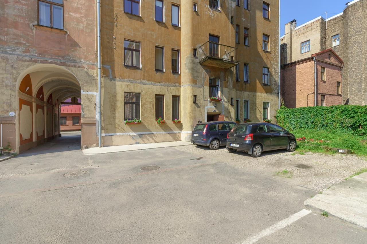 Knights Court Affittacamere 3*